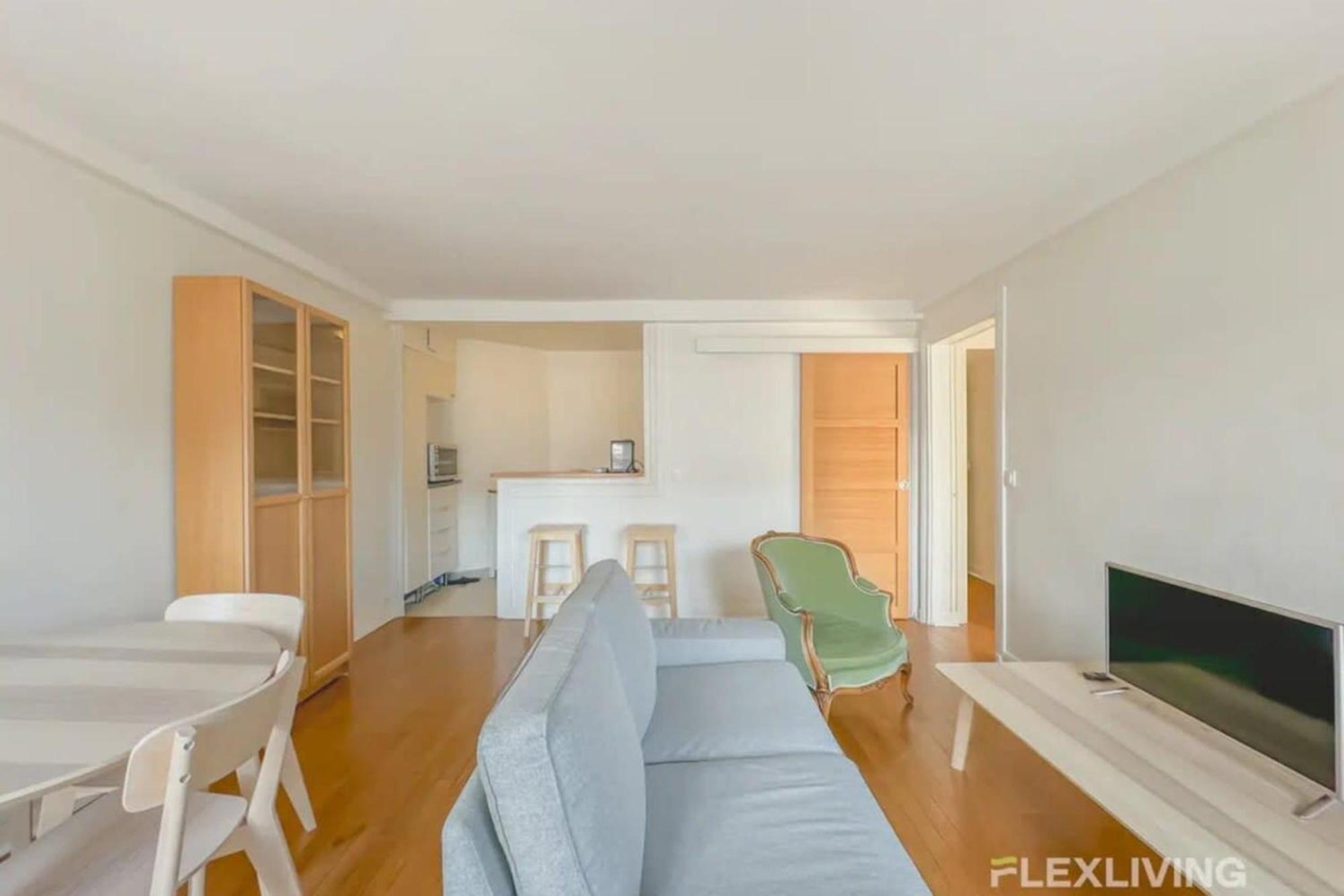 Flexliving - T2 - Guy De La Brosse * Parijs